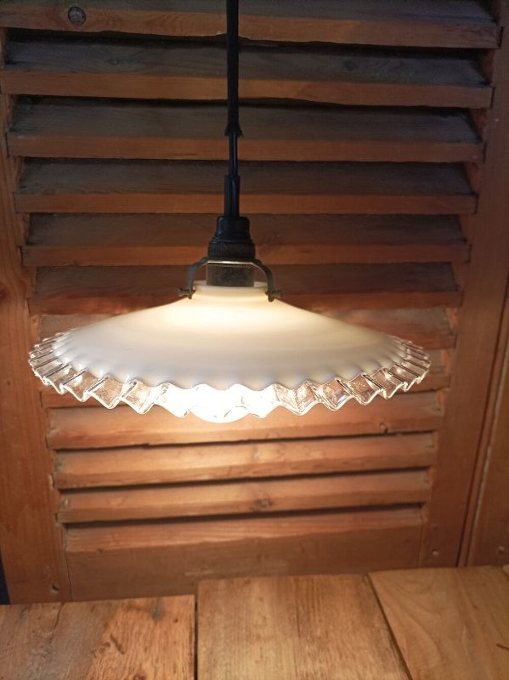 Suspension corole verre bord dentel&eacute; transparent Dpc 0823448 Décoration