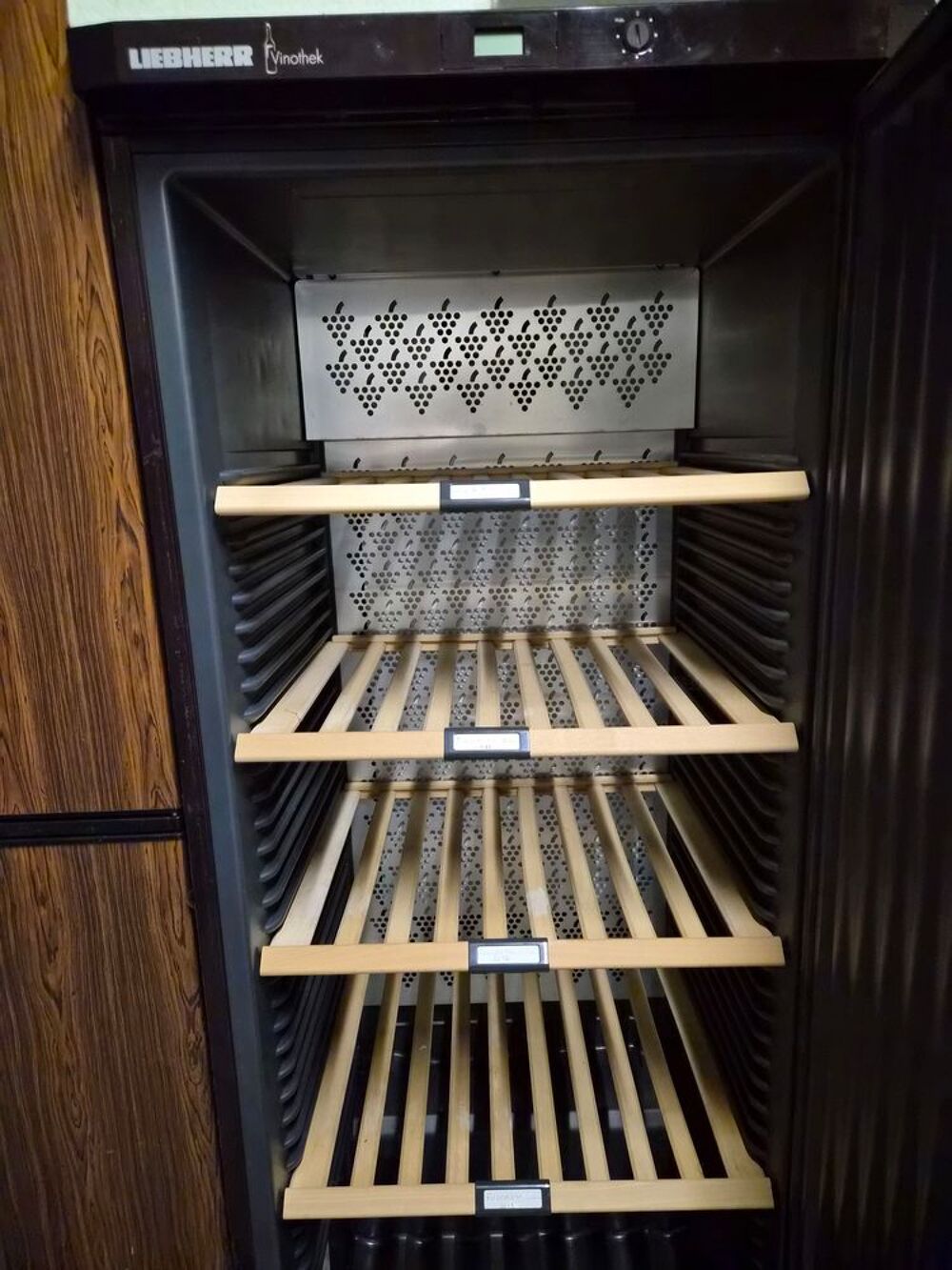 Cave &agrave; vin liebherr Electroménager