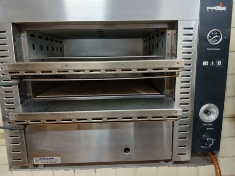 FOUR A PIZZAS PROFESSIONNEL DE LA MARQUE  FAGE 4500 97100 Guadeloupe