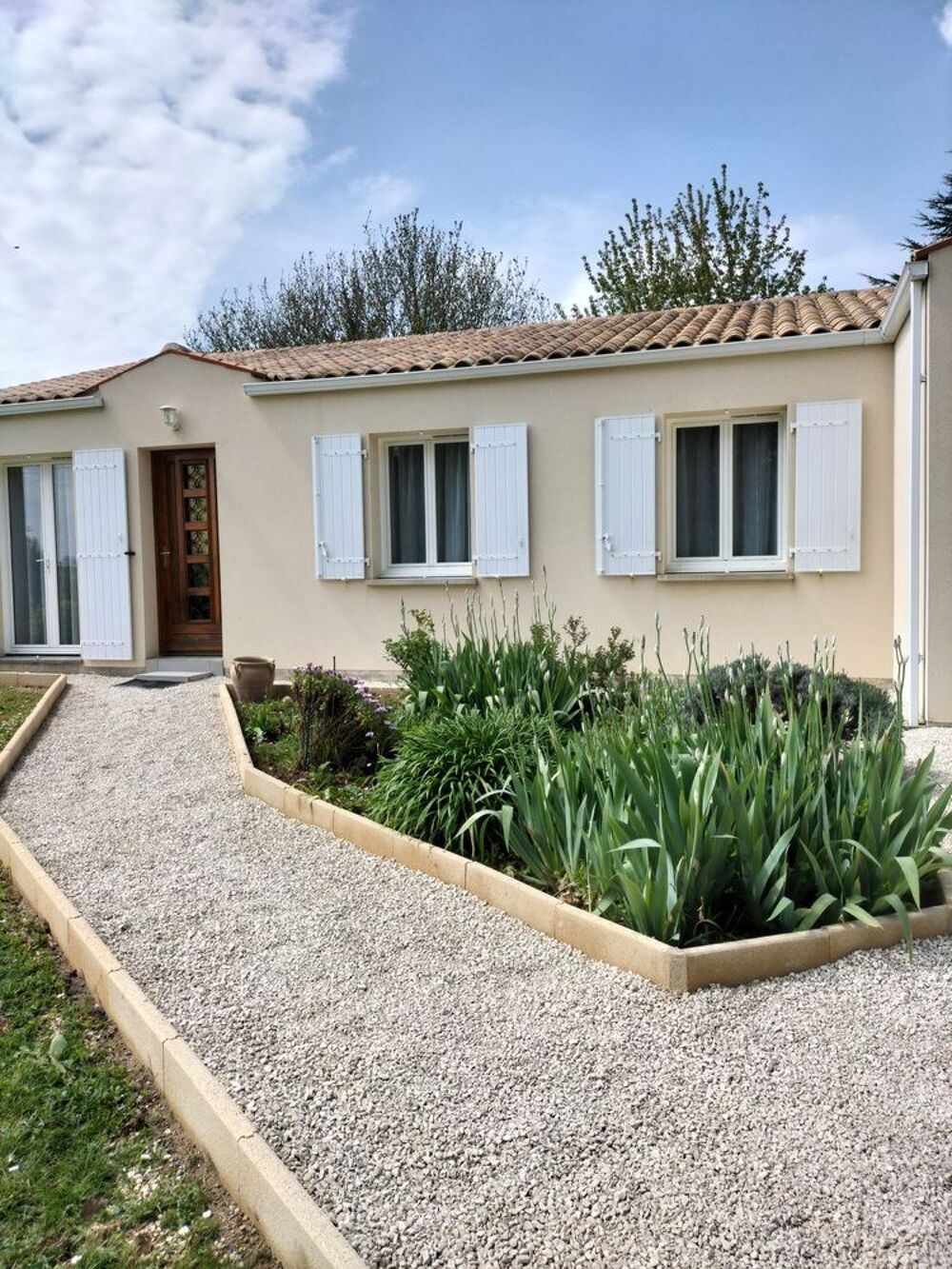 Vente Maison Maison avec jardin Corme-royal