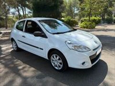 Clio III 1.2 16V 75 Zen 2013 occasion 13500 Martigues