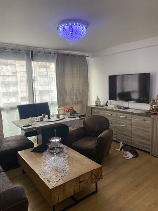 Appartement 4 pièces 72 m² · à Échirolles · 72 m² · 120 000 €