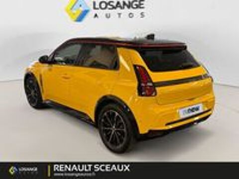 R5 Renault 5 E-Tech Electrique 150 ch autonomie confort Iconic 2025 occasion 92330 Sceaux