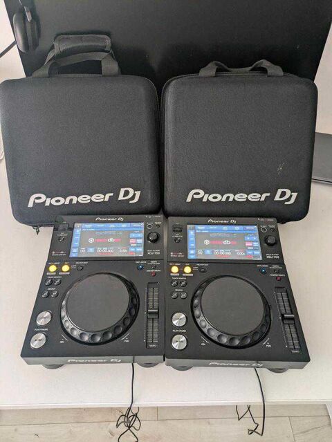 2 x Pioneer XDJ 700 750 Huningue (68)