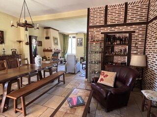  Maison � vendre 8 pi�ces 270 m�