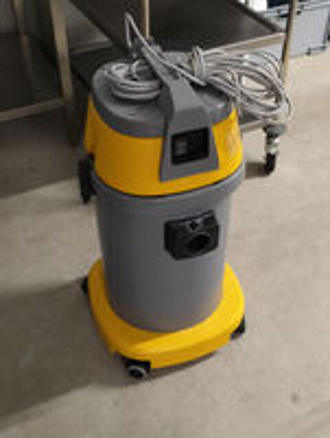   Aspirateur Eau et Poussière Professionnel GHIBLI AS27 (36L - 