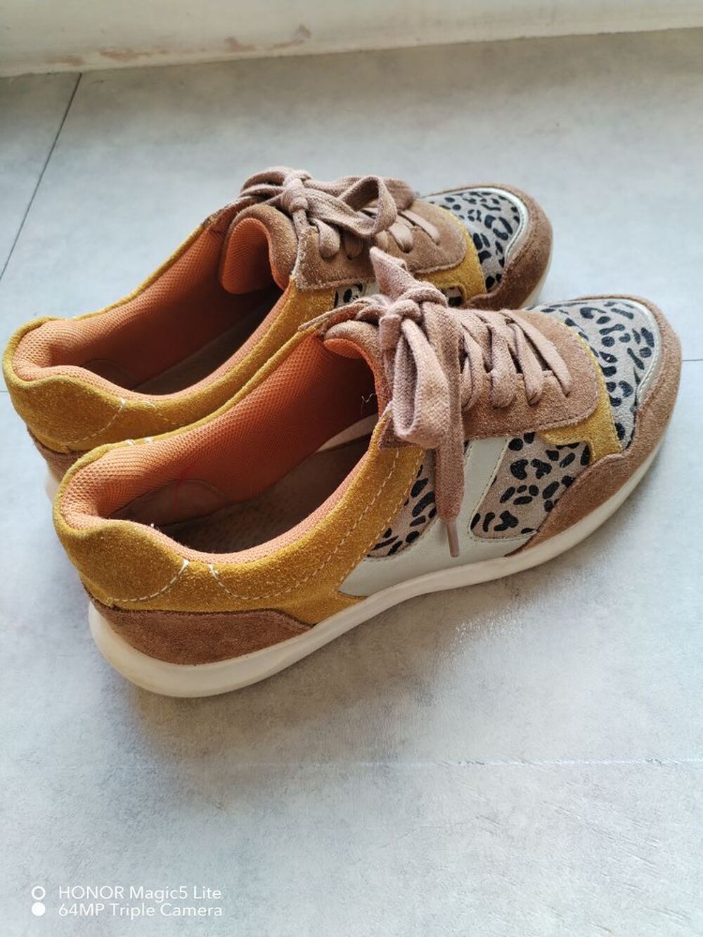Basket l&eacute;opard, Damart, p. 38 Chaussures