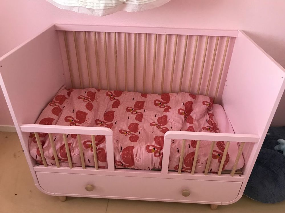 chambre b&eacute;b&eacute; rose Mobilier enfants