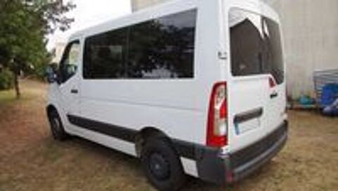   : master Renault 9 places mini bus 
