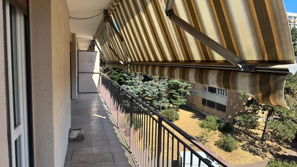 Location Appartement T4, 3 chambres avec grand balcon : Rillieux-la-Pape Rillieux-la-pape