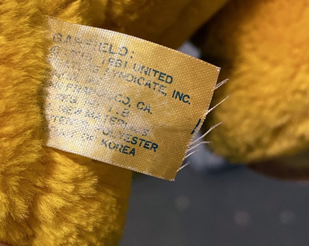 Peluche chat GARFIELD &agrave; ventouses , STUCK ON YOU 1981 Jeux / jouets