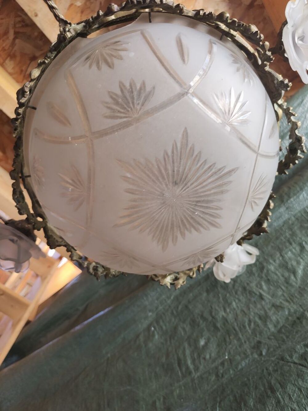 Lustre en laiton et verre Décoration