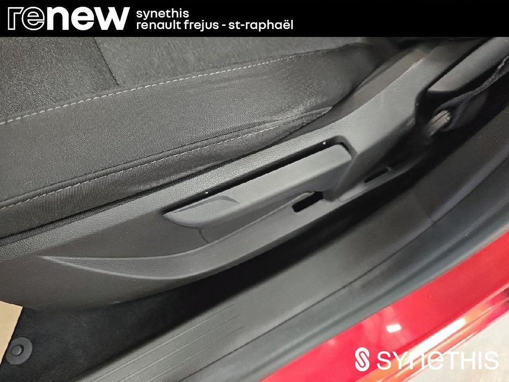 Clio V Clio E-Tech full hybrid 145 Equilibre 2023 occasion 83600 Fr&eacute;jus