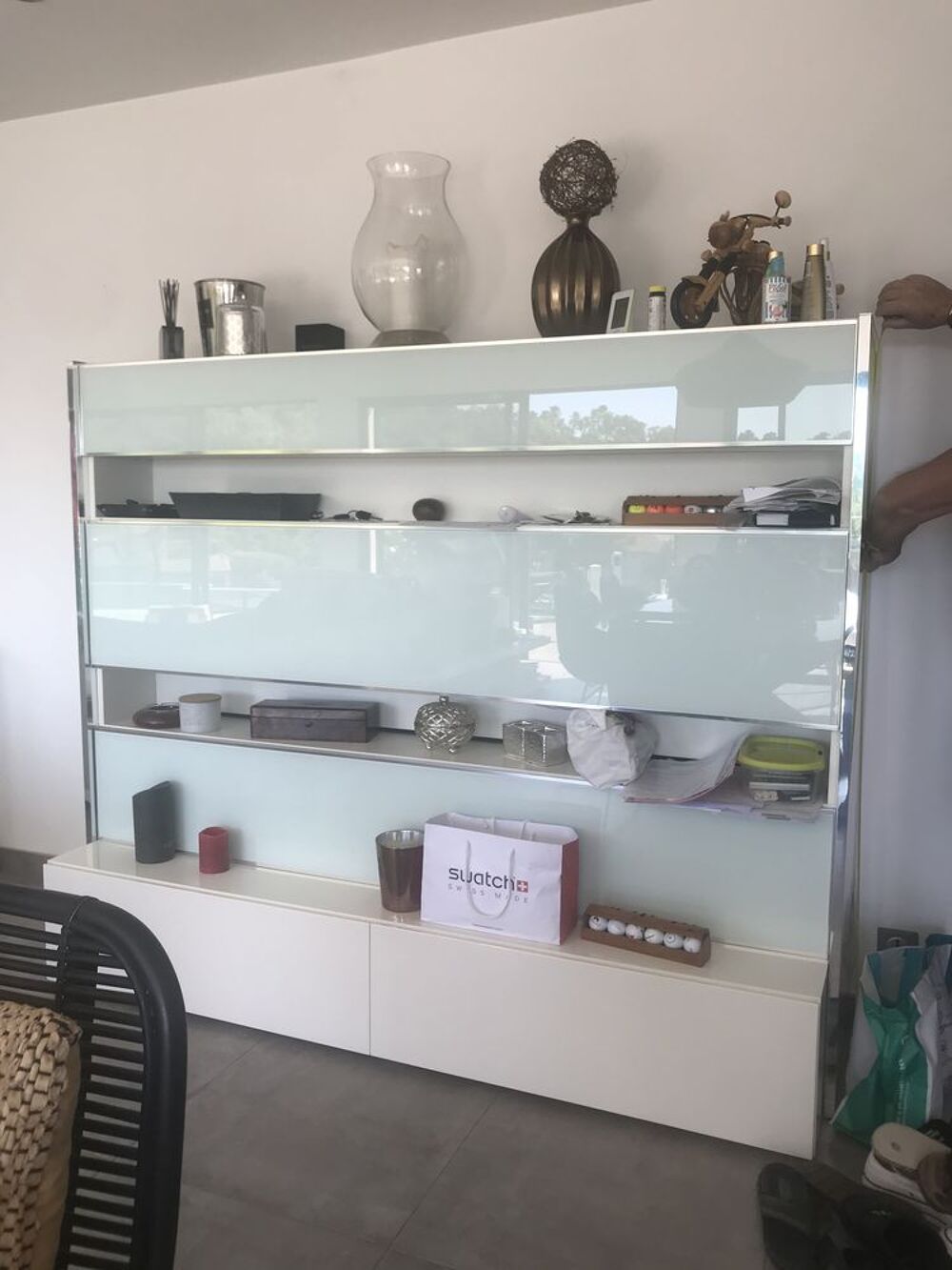 Meuble design bar quasi neuf Meubles