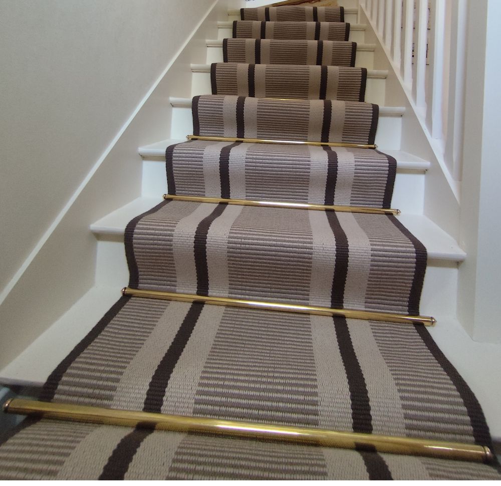 tapis escalier neuf Bricolage