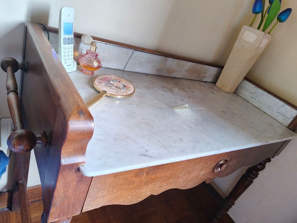 Meubles d'Epoque Table Napoleon III + coiffeuse L.Philippe Meubles