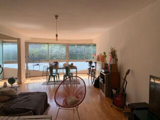  Appartement à louer 3 pièces 108 m²