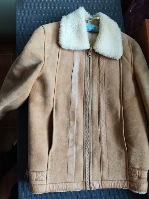 Blouson en peau fourr�e 90 Menton (06)