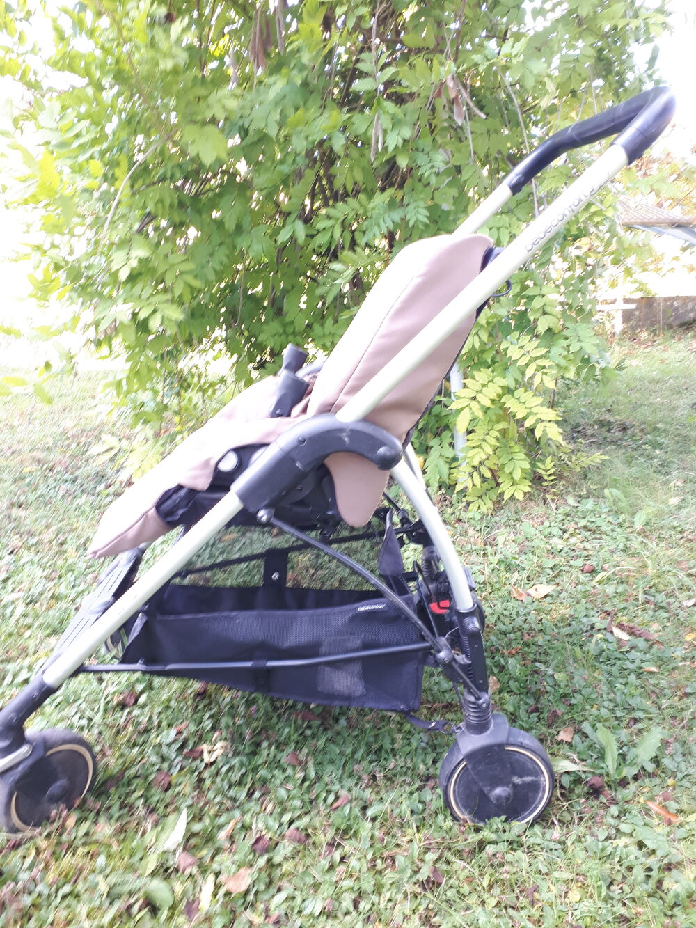 Poussette B&eacute;b&eacute;confort Pu�riculture