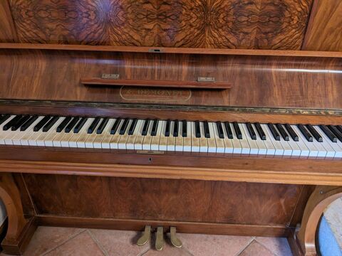 Piano droit DEMONET 800 Cron (71)