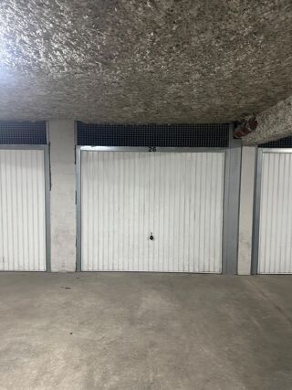  Parking / Garage à vendre 18 m² Angers