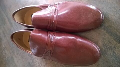 Chaussures  FEDI  NEUVES Donzy-le-National (71)