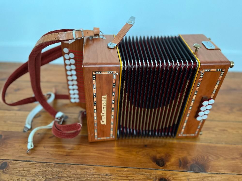 Accord&eacute;on Diatonique Castagnari Instruments de musique