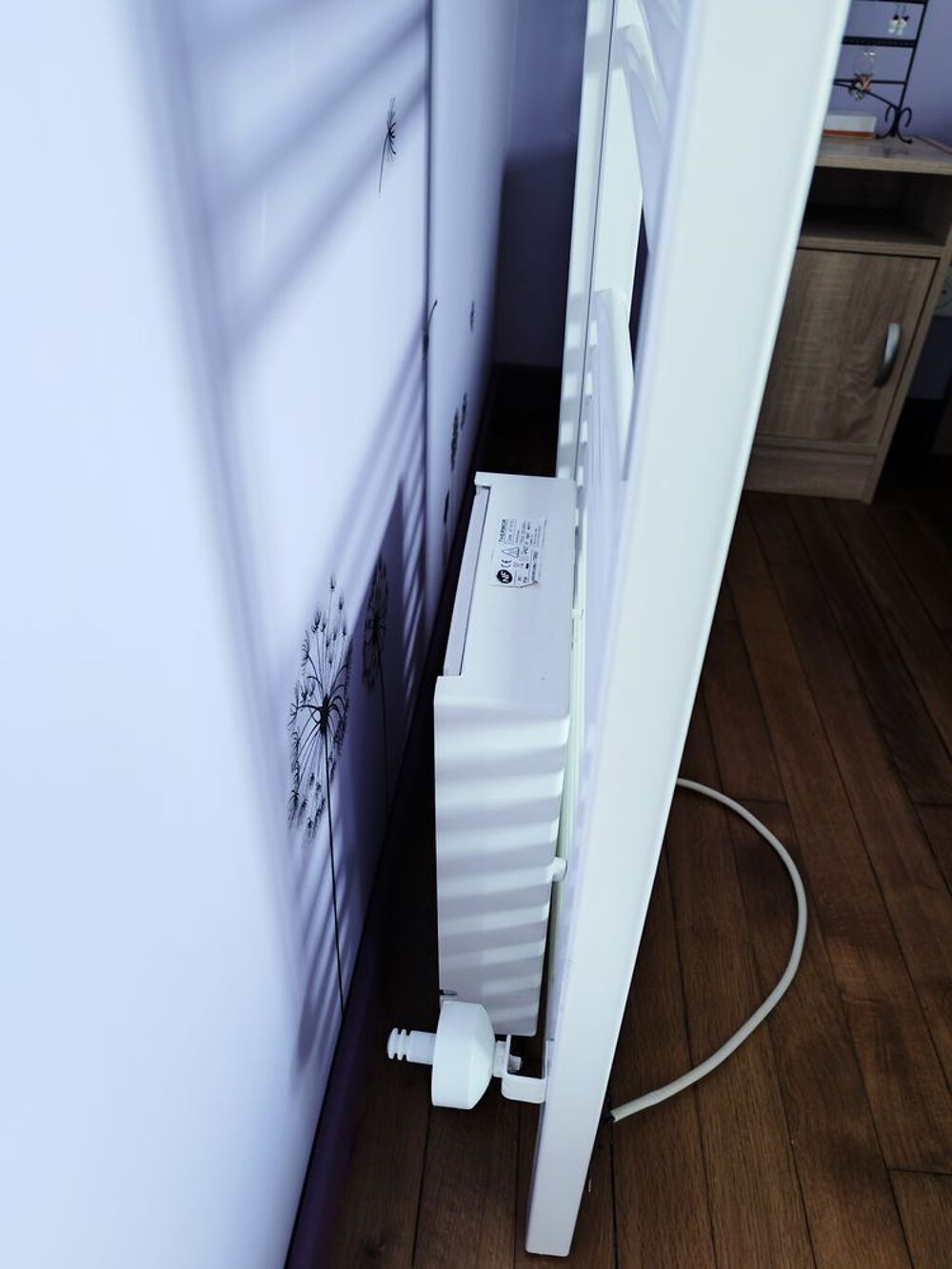Radiateur s&egrave;che serviette Thermor Riva3 
1750w 
Tr&egrave;s bon &eacute;ta Electroménager