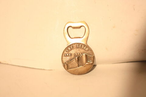 D�capsuleur  Table ronde 
15 Li�vin (62)