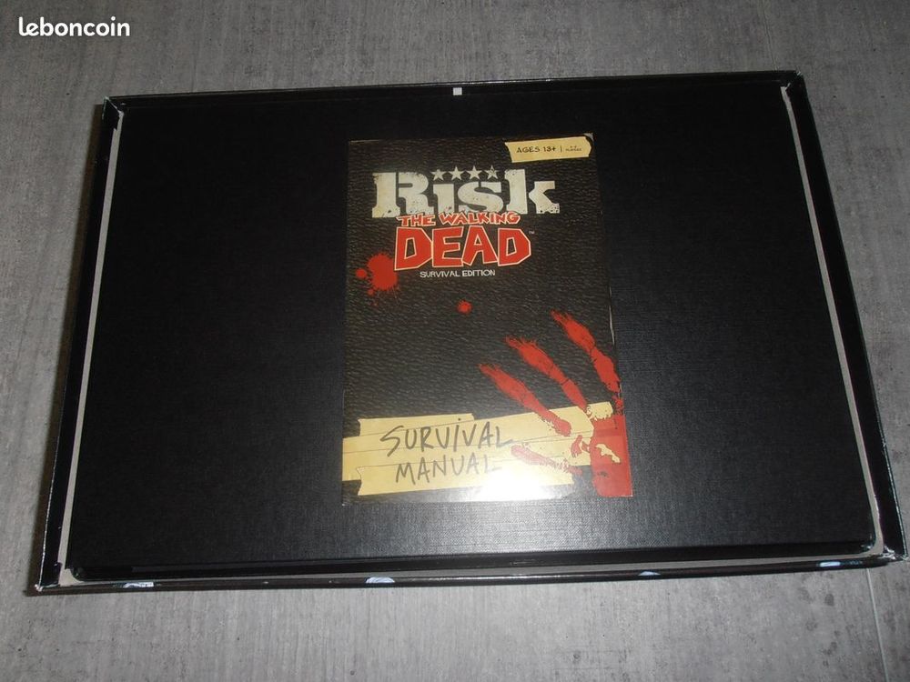 Risk Winning Moves The Walking Dead - En parfait &eacute;tat. Jeux / jouets
