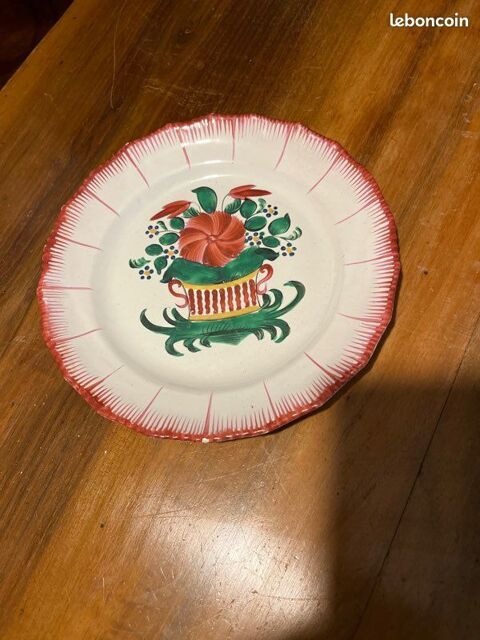 Ancienne Assiette manufacture de l'Est de la France en fa�en 25 Neuilly-sur-Seine (92)