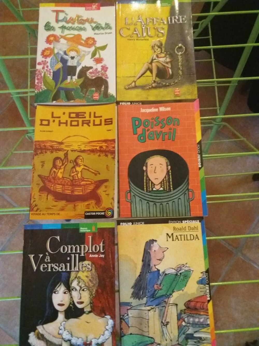 Livres &agrave; partir de 10 ans Jeux / jouets