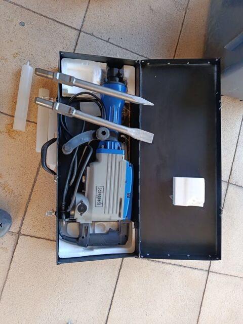 marteau piqueur 1700w 50 joules sous garantie 14 kilos 100 Agde (34)