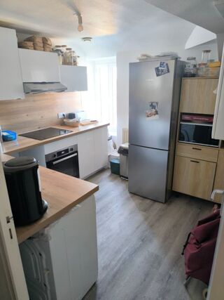  Colocation à louer 6 pièces 103 m²