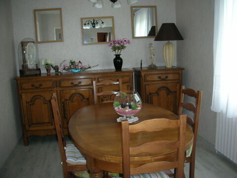 Salle  manger complte chne massif 6 chaises
800 euros 800 Tergnier (02)