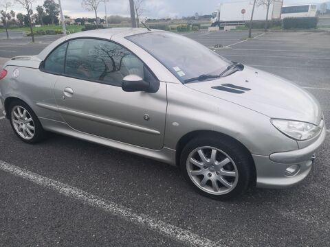 Peugeot 206 CC 2.0i 16V 2004 occasion Canet-en-Roussillon 66140