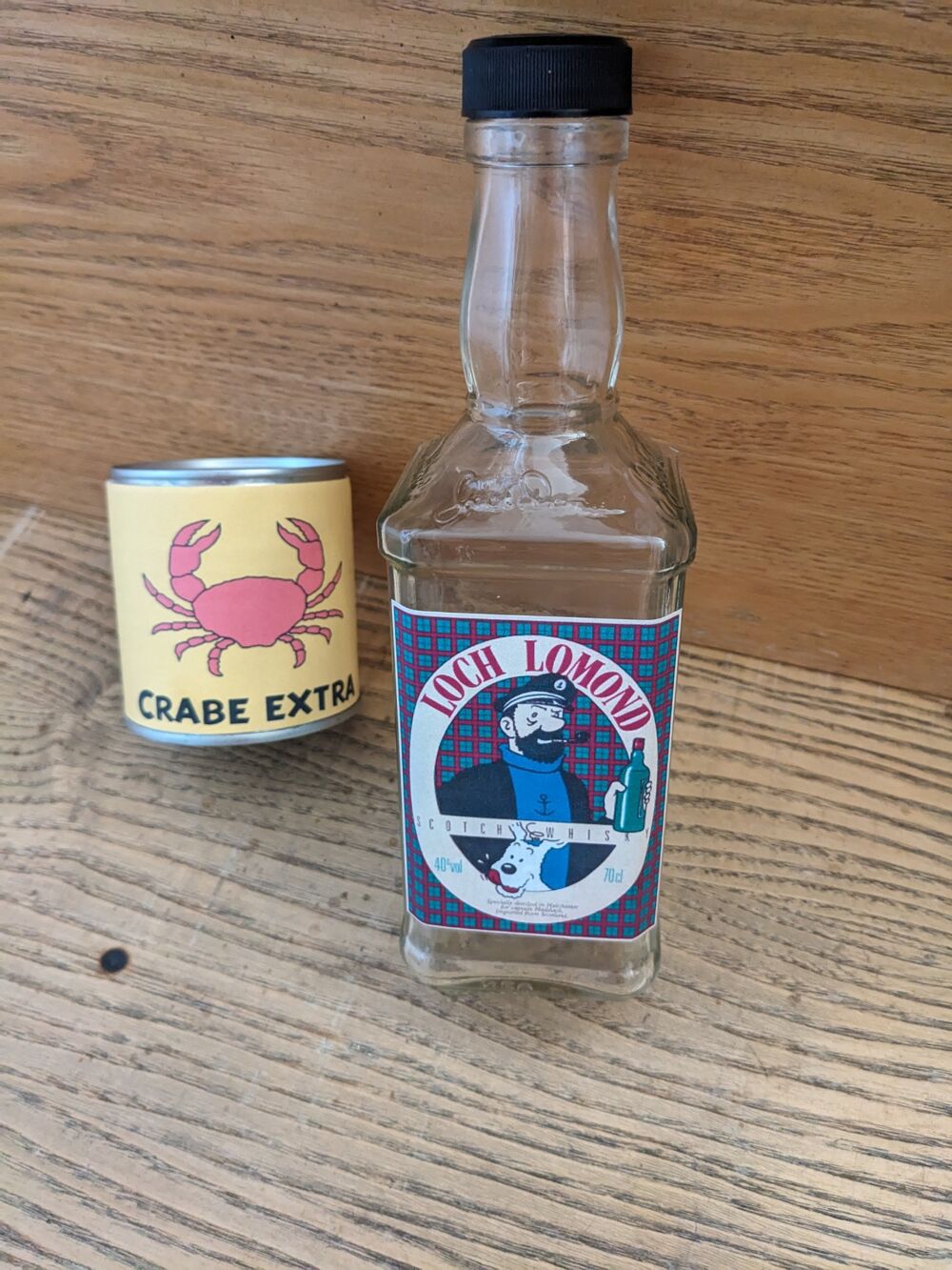 Boite TINTIN et MILOU Le crabe aux pinces d'or
Tintin s'int&eacute; Jeux / jouets