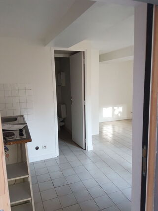  Appartement à louer 1 pièce 22 m²
