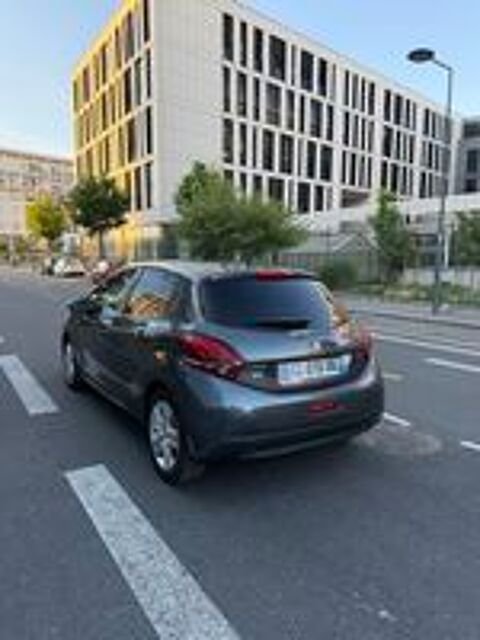 208 1.6 BlueHDi 100ch BVM5 Active 2016 occasion 69100 Villeurbanne