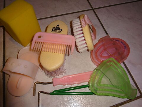 LOT MATERIEL DE PANSAGE 8 Fontaines-sur-Sa�ne (69)