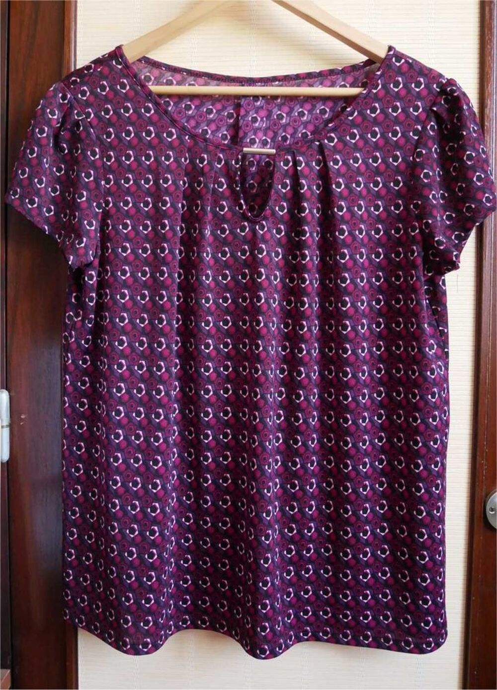 haut prune avec impressions Vêtements