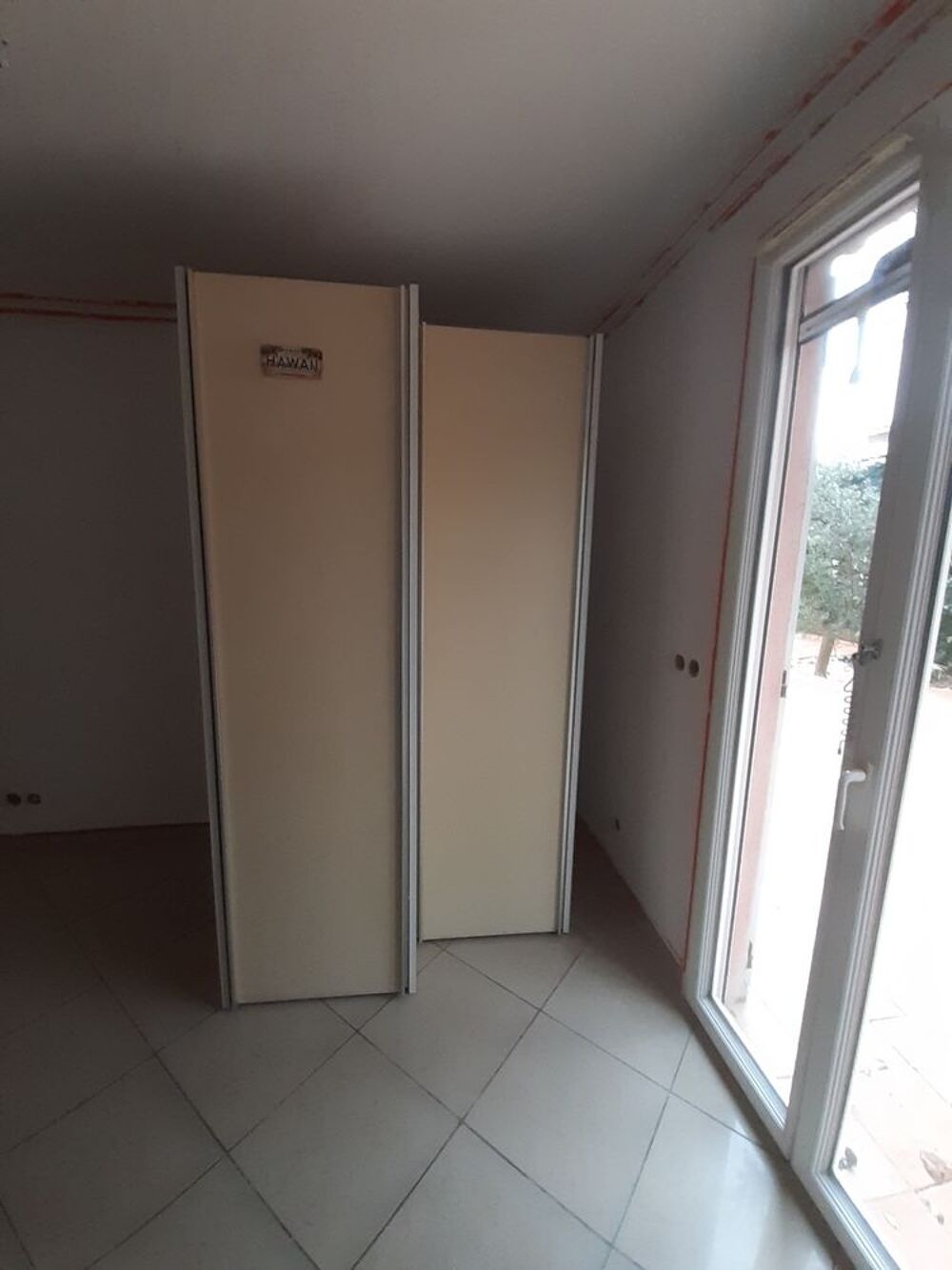 Armoire penderie Meubles