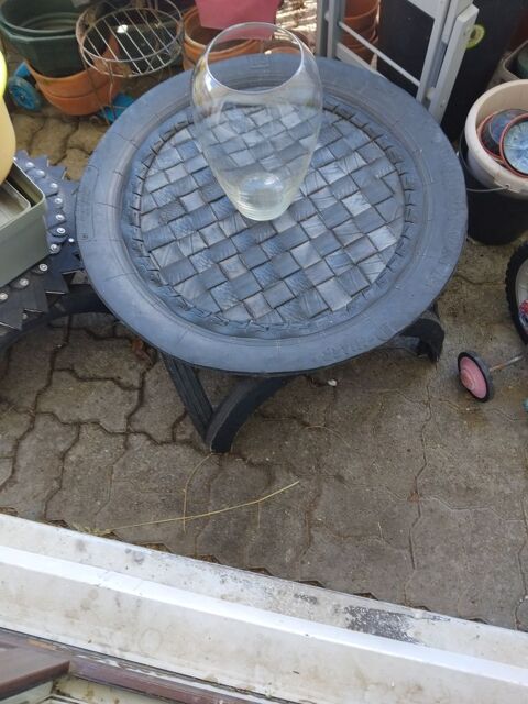 Salon de jardin insolite Yenne (73)