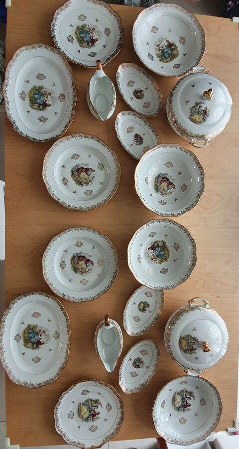 Service porcelaine vritable JV modle Watteau 125 Saint-Lon-les-Mines (40)