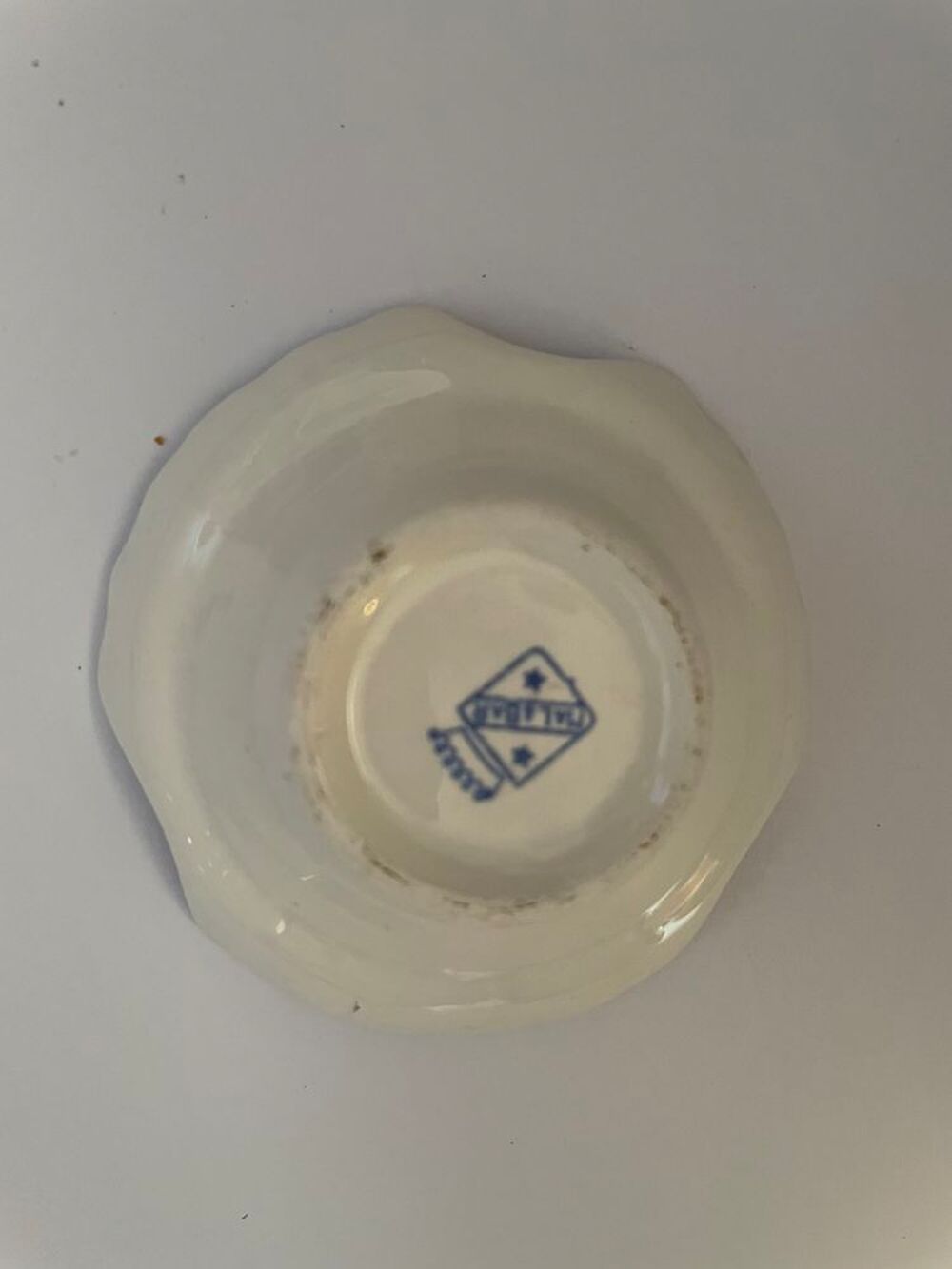 Petit assiette porcelaine porte bagues 