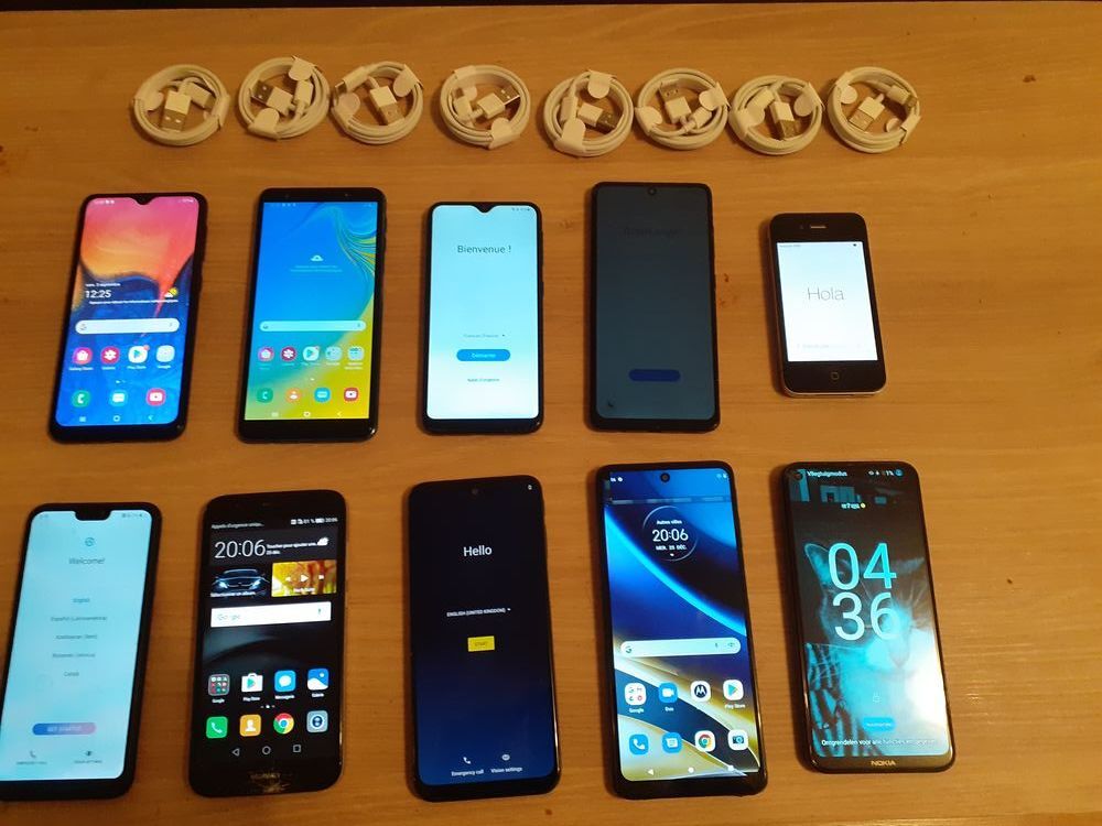 Lot de 10 smartphone Téléphones et tablettes