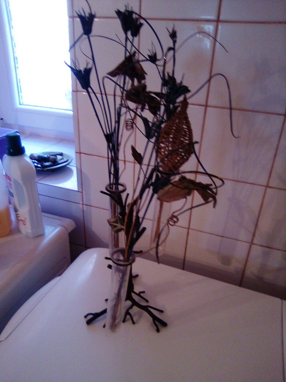 Vase triple sur fer forg&eacute; Décoration