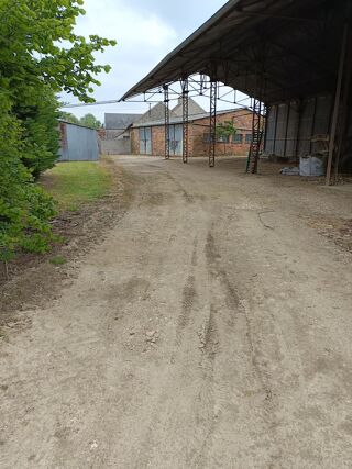  Atelier � vendre 5 pi�ces 2816 m�