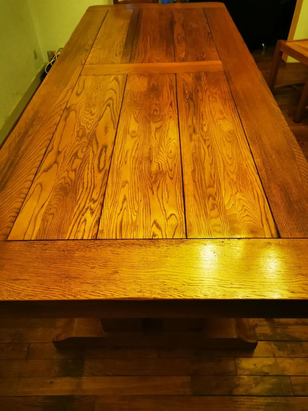 Table en ch&ecirc;ne macif Meubles