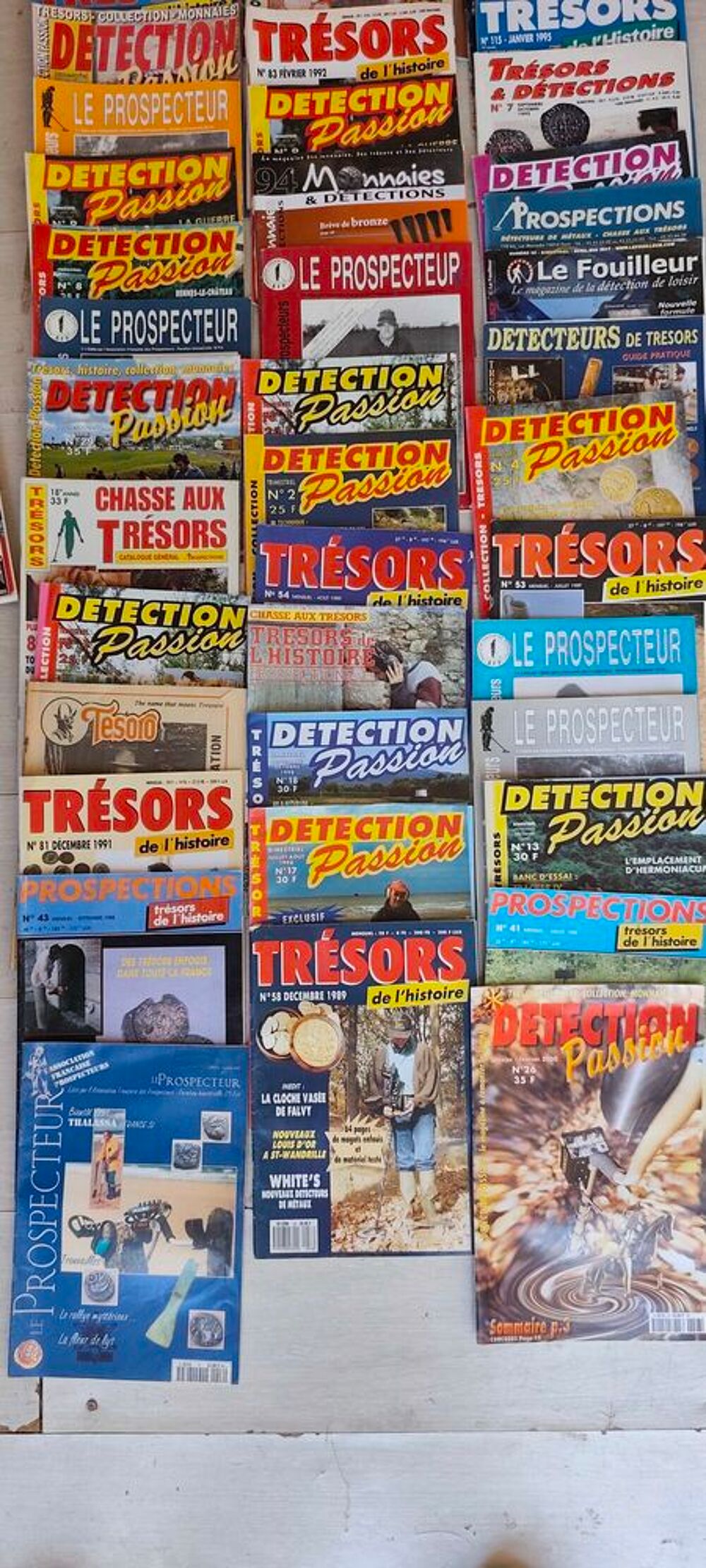Lot de 83 Magazines Prospection D&eacute;tecteur Livres et BD
